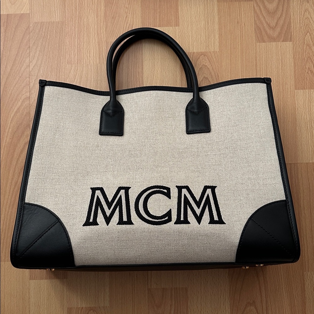 MCM Large München Tote in Italian Canvas